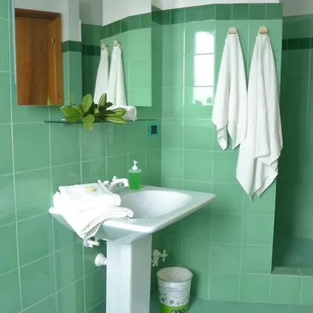 B&B Villa Vale Bed & Breakfast *